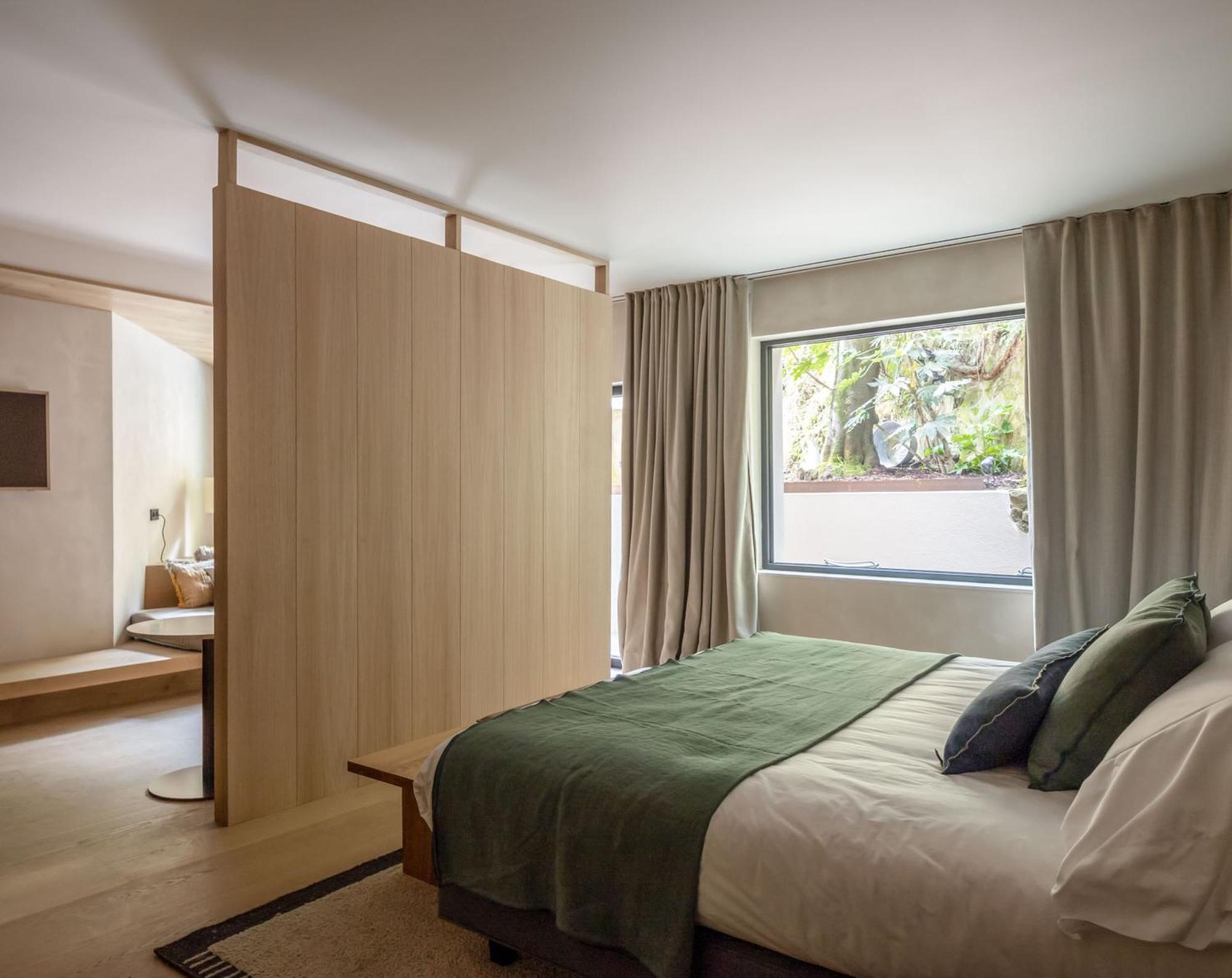 Hotel Ur Bare ซาเราทซ์ ภายนอก รูปภาพ